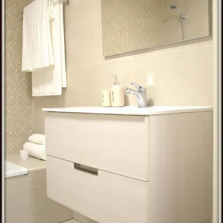 Casa Ary Appartement *